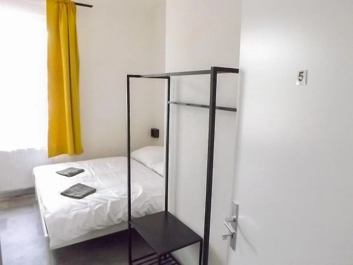 Fantasticky Pokoj B3 Prague Homestay